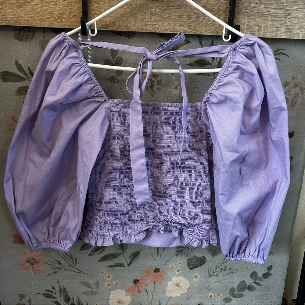🌸 Wayf Lavender Ruched Puff Sleeve Blouse – Size XS 🌸 - Picture 5 of 9